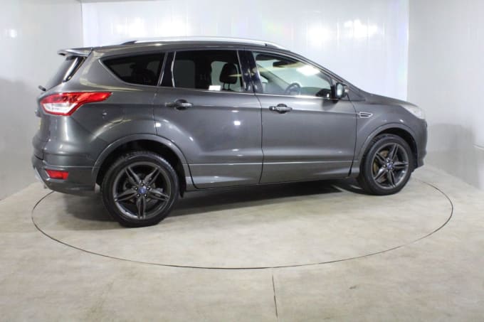 2025 Ford Kuga