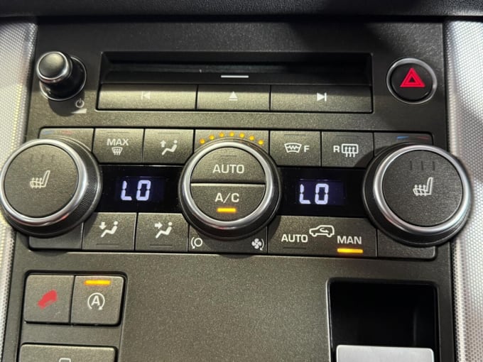 2025 Land Rover Range Rover Evoque