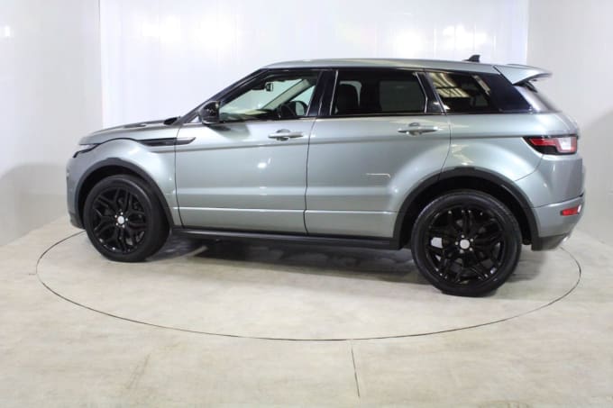 2025 Land Rover Range Rover Evoque