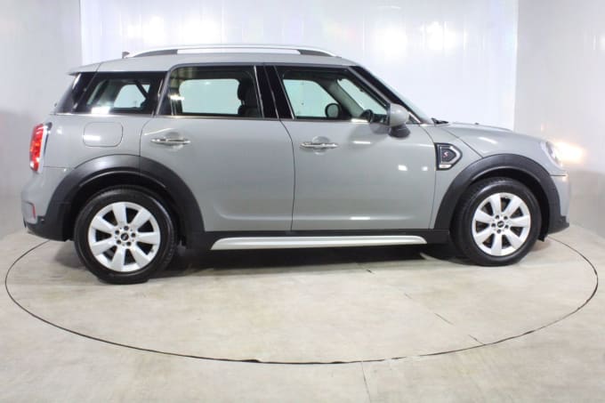 2025 Mini Countryman