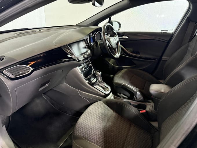 2025 Vauxhall Astra