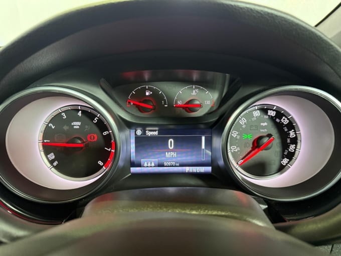 2025 Vauxhall Astra
