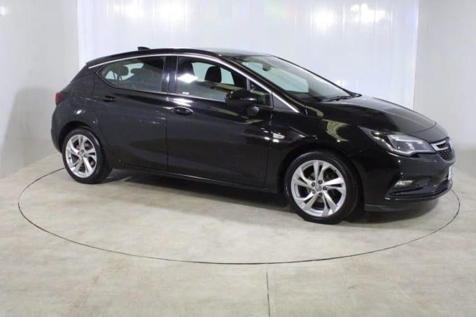2025 Vauxhall Astra