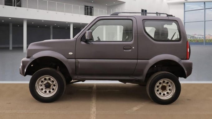 2025 Suzuki Jimny