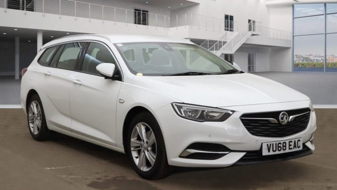 2025 Vauxhall Insignia