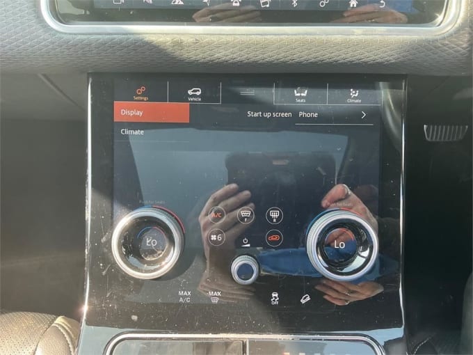 2025 Land Rover Range Rover Velar