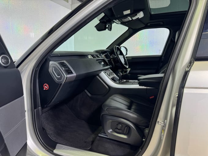 2025 Land Rover Range Rover Sport