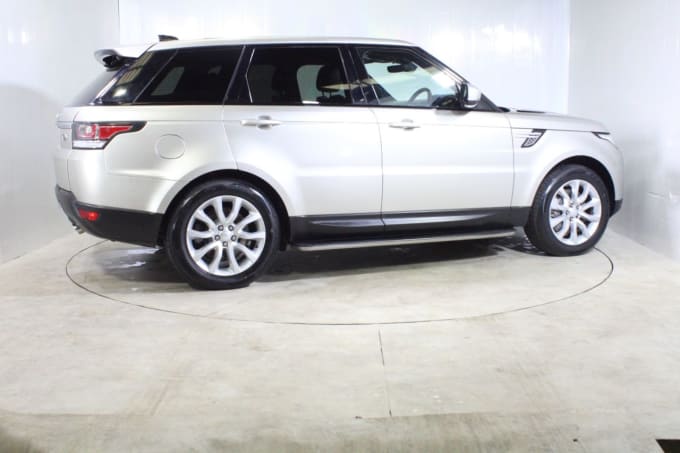 2025 Land Rover Range Rover Sport