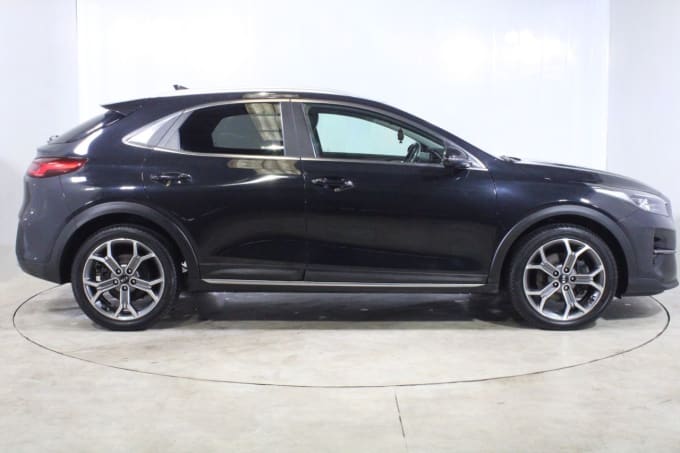 2025 Kia Xceed