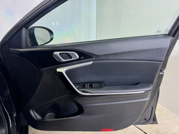 2025 Kia Xceed