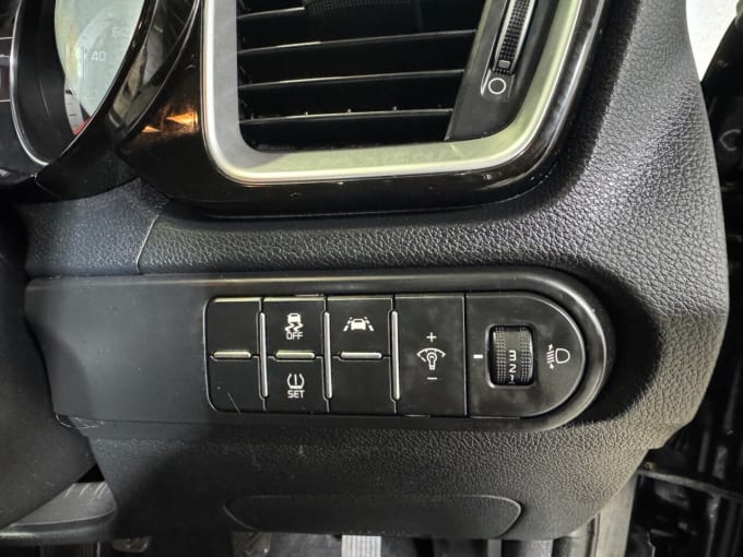 2025 Kia Xceed