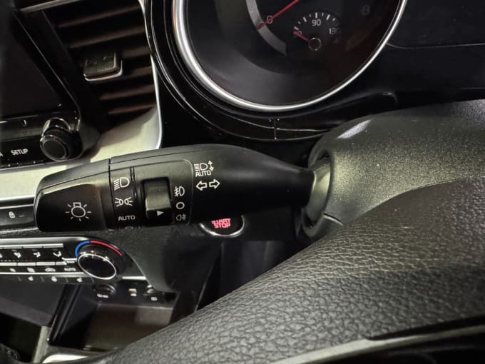 2025 Kia Xceed