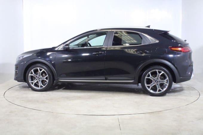 2025 Kia Xceed