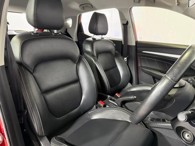 2025 Mg Mg Zs