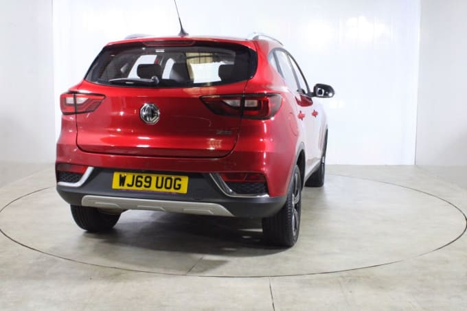 2025 Mg Mg Zs
