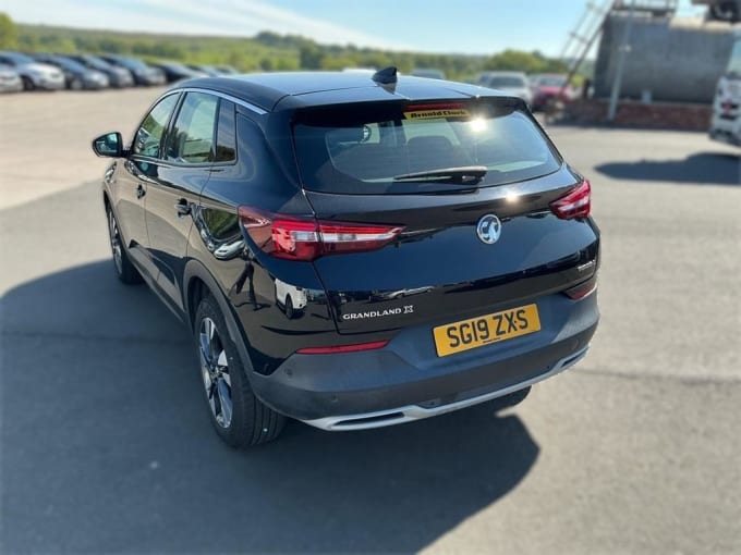 2025 Vauxhall Grandland X