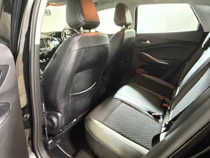 2025 Vauxhall Grandland X