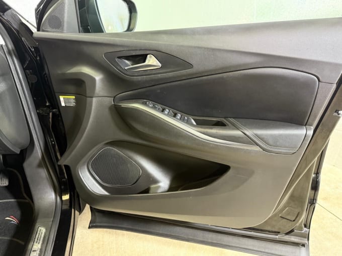 2025 Vauxhall Grandland X