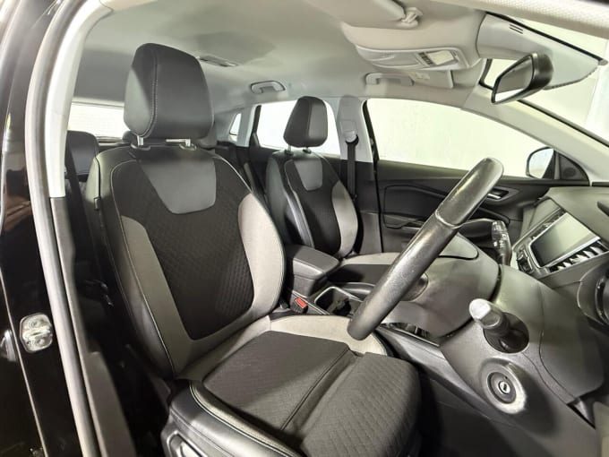 2025 Vauxhall Grandland X