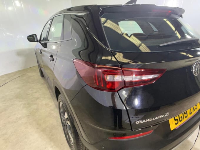 2025 Vauxhall Grandland X