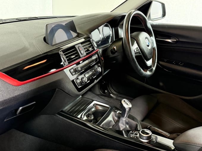 2025 BMW 1 Series