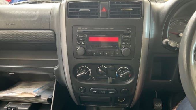 2005 Suzuki Jimny