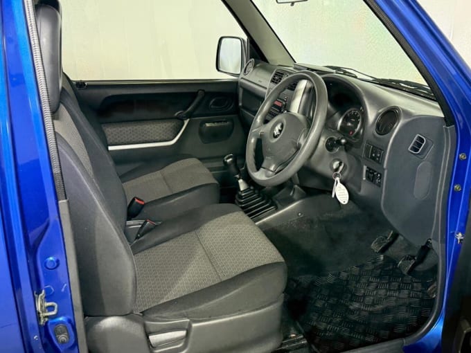 2005 Suzuki Jimny