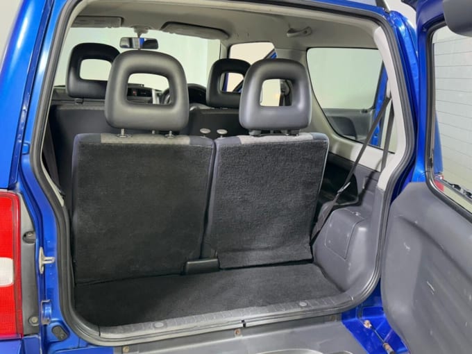 2005 Suzuki Jimny