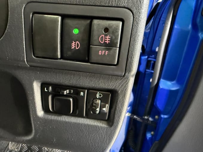 2005 Suzuki Jimny
