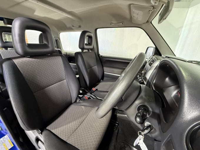 2005 Suzuki Jimny