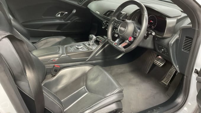 2025 Audi R8