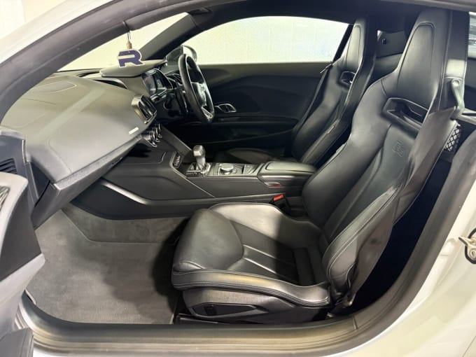 2025 Audi R8