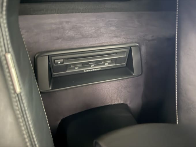 2025 Audi R8