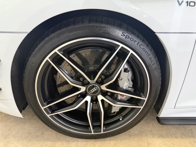 2025 Audi R8