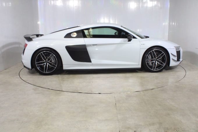 2025 Audi R8