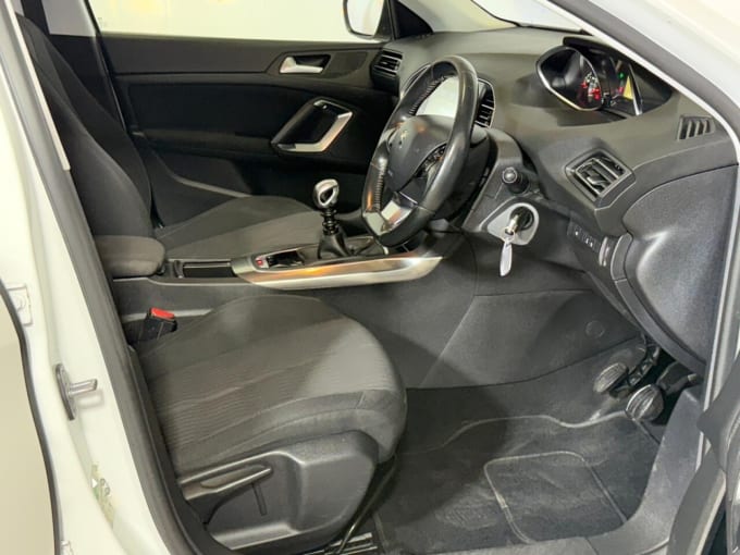 2025 Peugeot 308 Sw