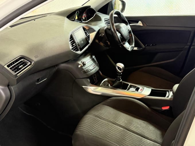 2025 Peugeot 308 Sw