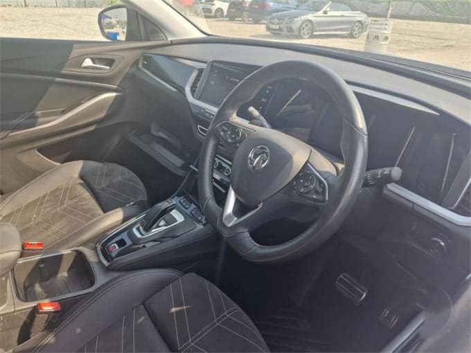 2025 Vauxhall Grandland
