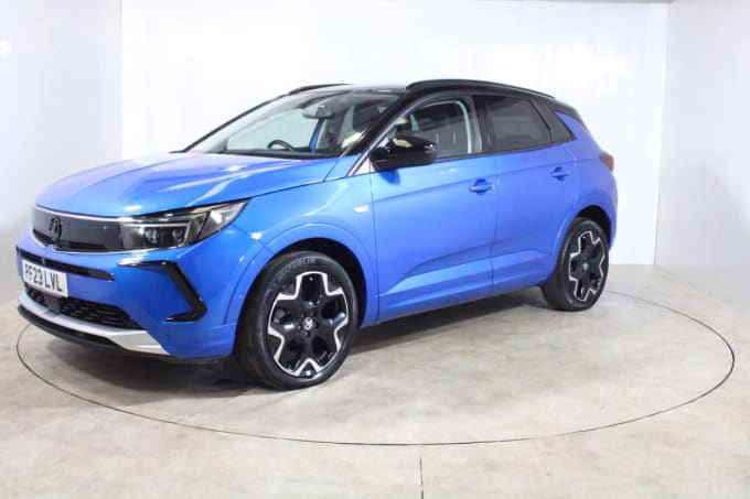 2025 Vauxhall Grandland