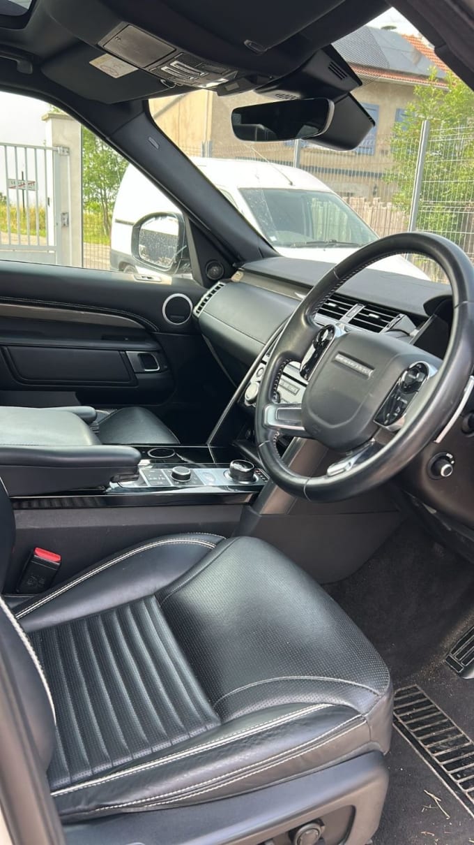 2025 Land Rover Discovery