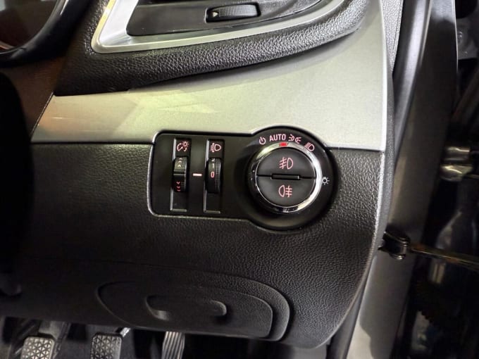 2025 Vauxhall Mokka