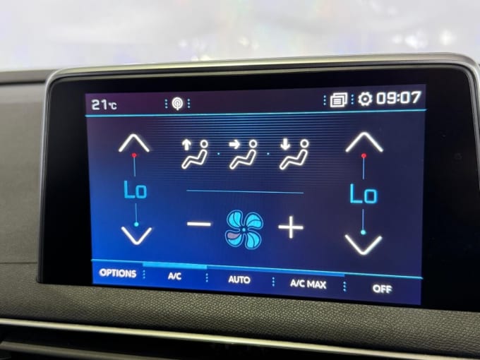 2025 Peugeot 3008