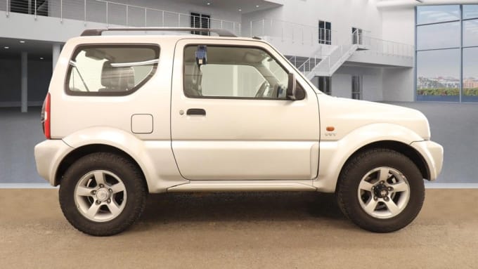2025 Suzuki Jimny