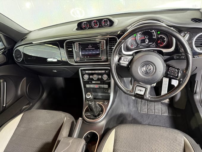 2025 Volkswagen Beetle