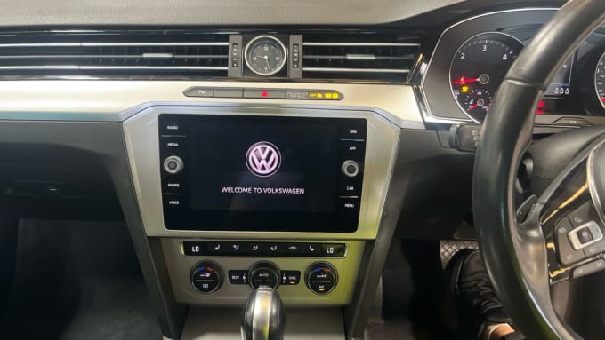 2025 Volkswagen Passat