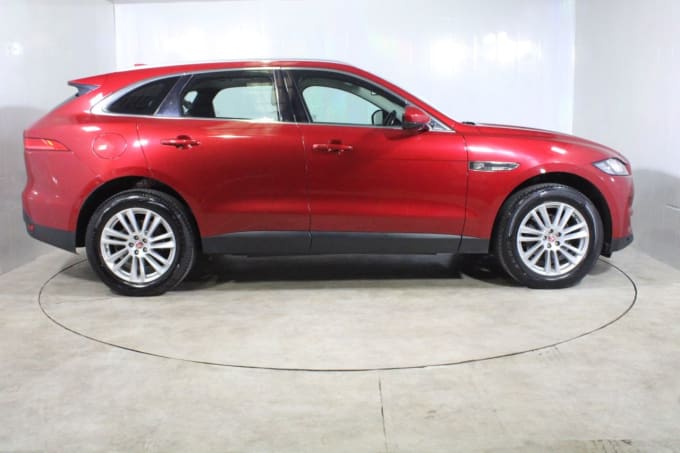 2025 Jaguar F-pace