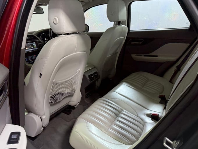 2025 Jaguar F-pace
