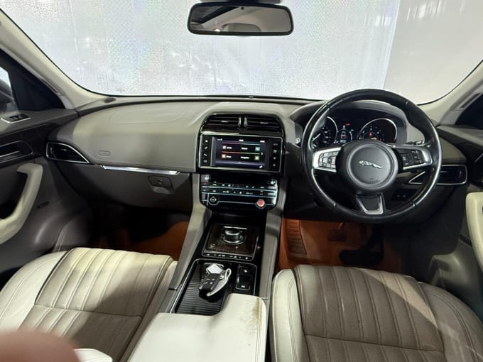 2025 Jaguar F-pace