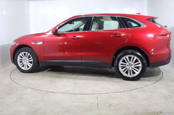 2025 Jaguar F-pace