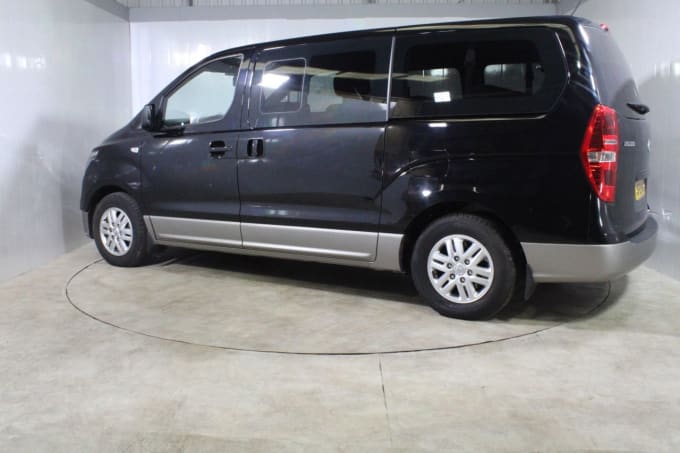 2025 Hyundai I800